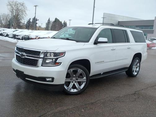 2017 Chevrolet Suburban LT