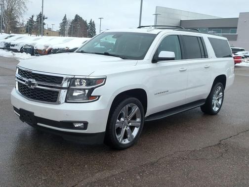 2017 Chevrolet Suburban LT