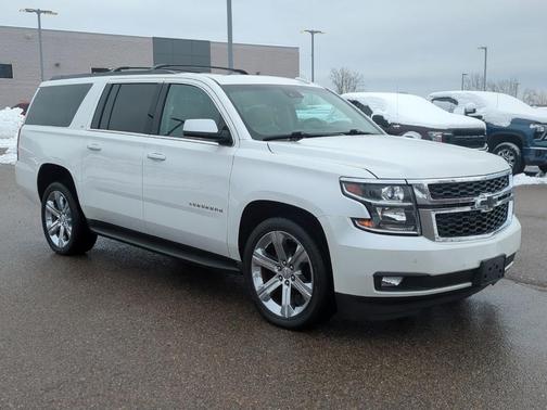 2017 Chevrolet Suburban LT