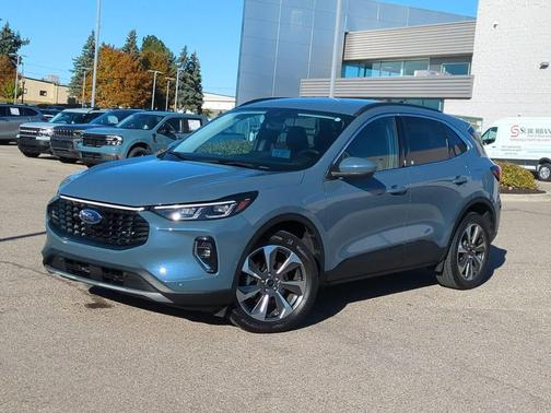 2023 Ford Escape Platinum