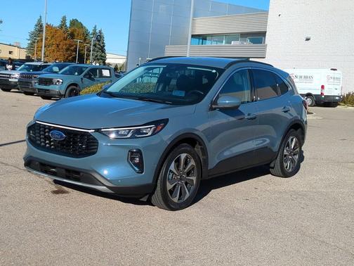2023 Ford Escape Platinum