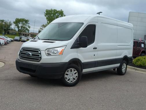 2019 Ford Transit-250 148 WB Medium Roof Cargo