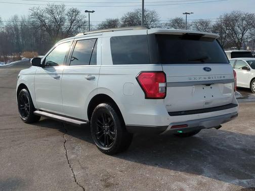 2024 Ford Expedition XLT