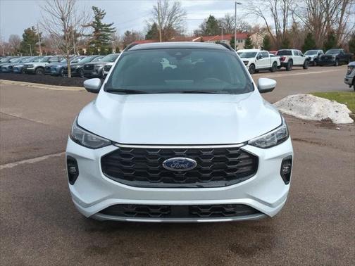 2025 Ford Escape ST-Line Elite