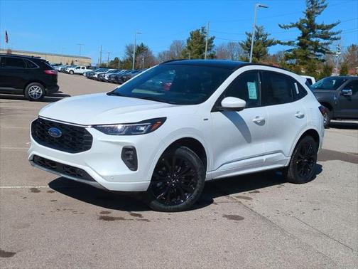 2025 Ford Escape ST-Line Elite