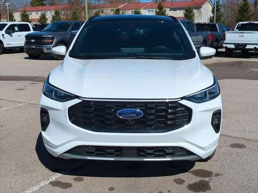 2025 Ford Escape ST-Line Elite