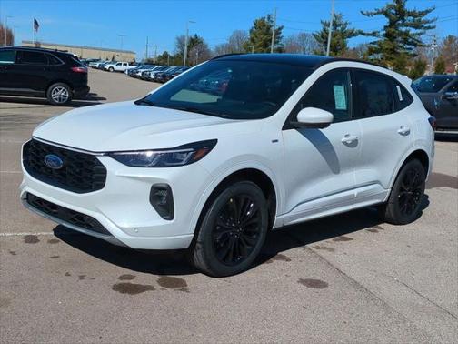 2025 Ford Escape ST-Line Elite