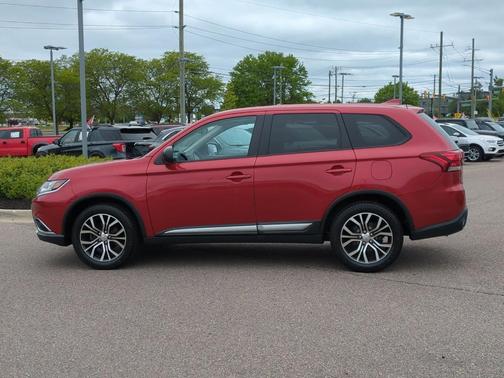 2018 Mitsubishi Outlander ES