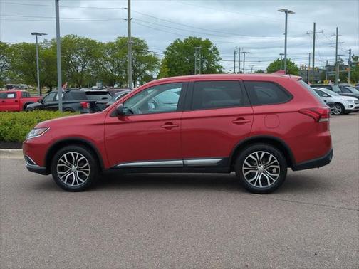 2018 Mitsubishi Outlander ES