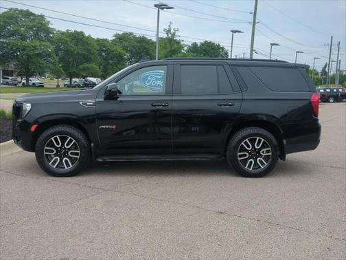 2022 GMC Yukon AT4