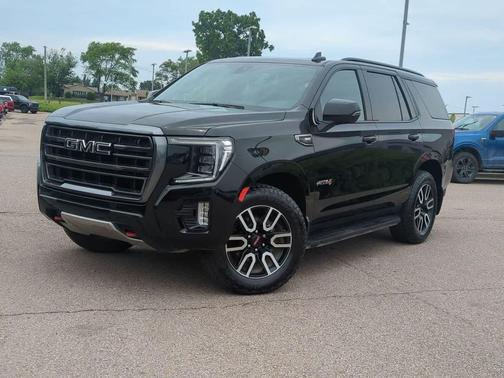 2022 GMC Yukon AT4