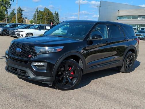 2022 Ford Explorer ST