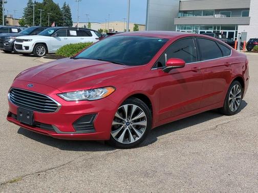 2020 Ford Fusion SE