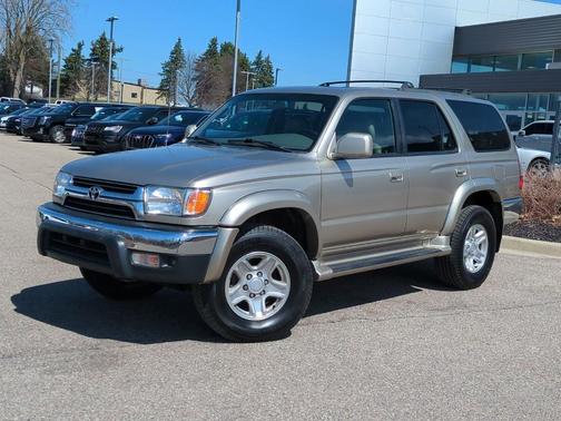 Dorado Gold 2002 Toyota 4Runner SR5