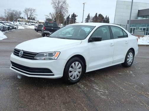 2015 Volkswagen Jetta 2.0L S
