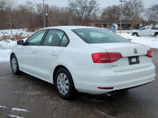 2015 Volkswagen Jetta 2.0L S