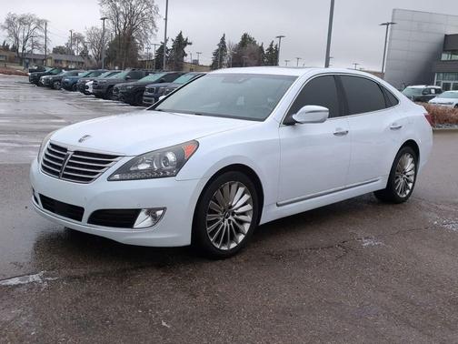 2014 Hyundai Equus Signature