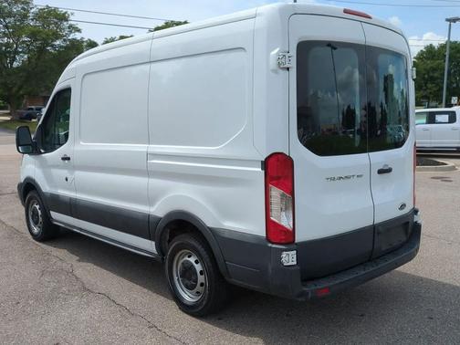 2017 Ford Transit-150 Base