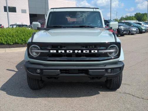 2023 Ford Bronco Outer Banks