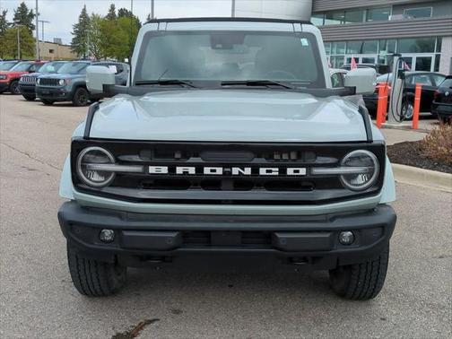 2023 Ford Bronco Outer Banks