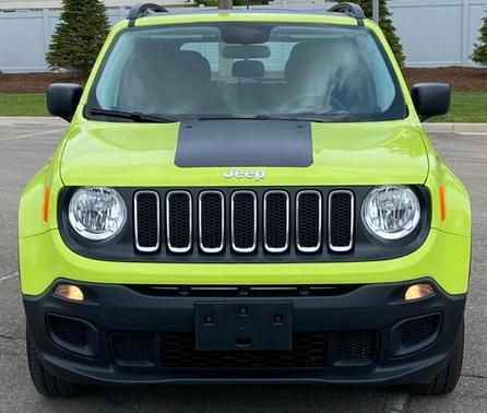 Photo 2 of 41 of 2017 Jeep Renegade Sport