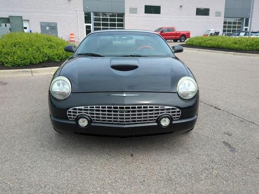 2002 Ford Thunderbird Premium