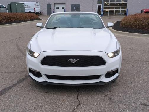 2015 Ford Mustang V6