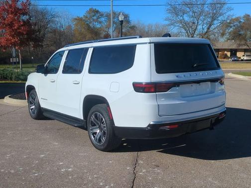 2024 Jeep Wagoneer L Series II