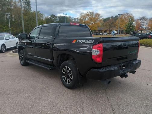 2016 Toyota Tundra SR5