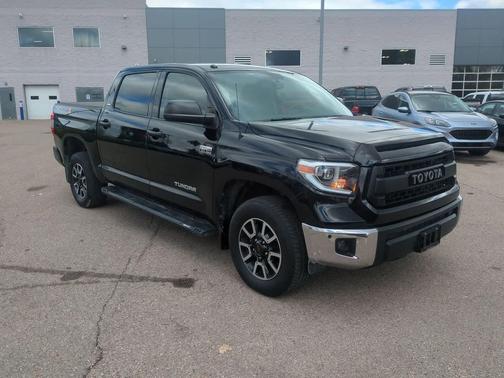2016 Toyota Tundra SR5