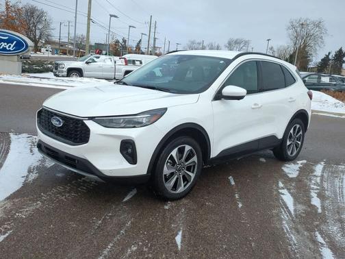 2024 Ford Escape Platinum