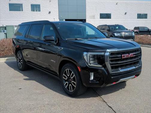 2021 GMC Yukon XL AT4