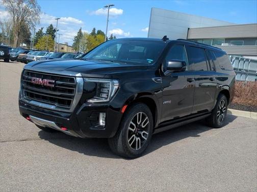 2021 GMC Yukon XL AT4