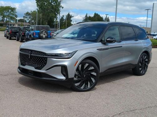 2024 Lincoln Nautilus Reserve