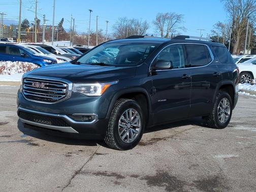 2019 GMC Acadia SLE-2
