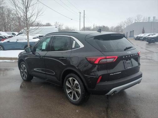 2025 Ford Escape Platinum