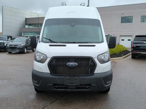 2022 Ford Transit-250 Base