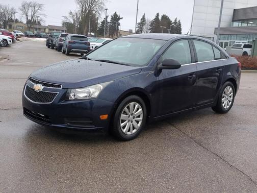 2011 Chevrolet Cruze LS