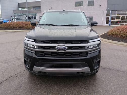 2023 Ford Expedition Max XLT