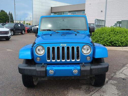 2016 Jeep Wrangler Unlimited Sahara