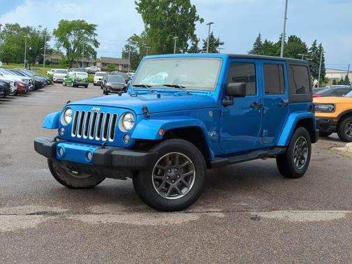 2016 Jeep Wrangler Unlimited Sahara