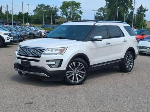 2017 Ford Explorer Platinum