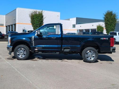 2025 Ford F-250 XLT