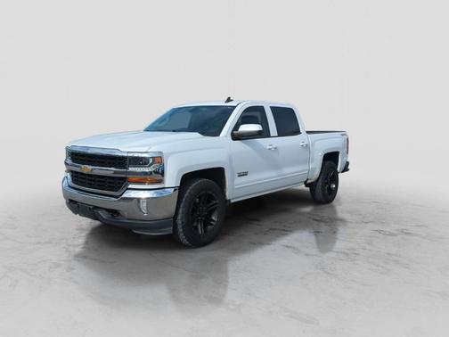Summit White 2017 Chevrolet Silverado 1500 LT