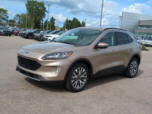 2020 Ford Escape Titanium