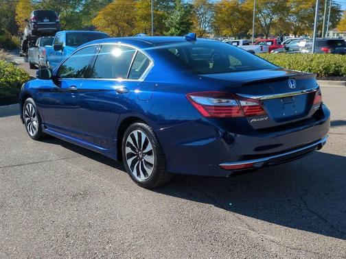 2017 Honda Accord Hybrid Touring