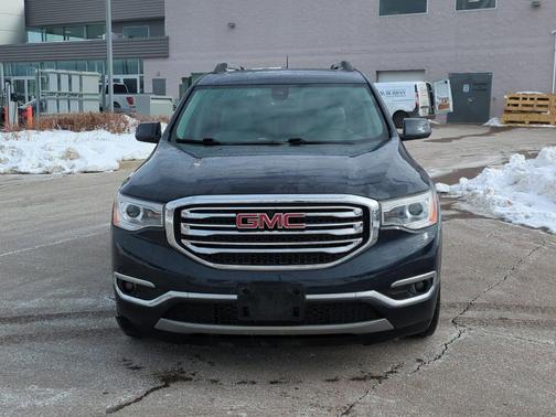 2017 GMC Acadia SLT-2
