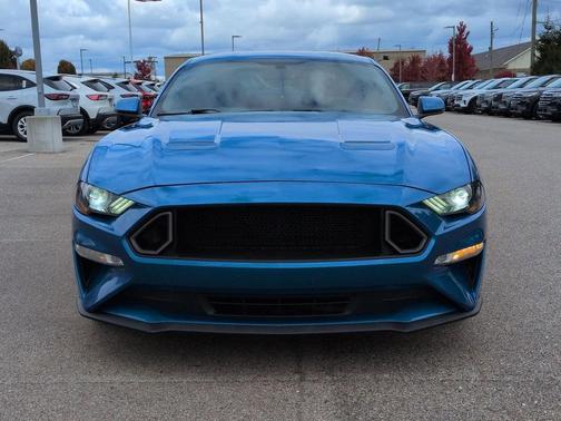 2019 Ford Mustang EcoBoost Premium