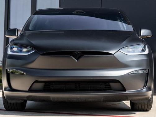2025 Tesla Model X Plaid