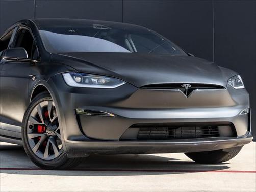 2025 Tesla Model X Plaid